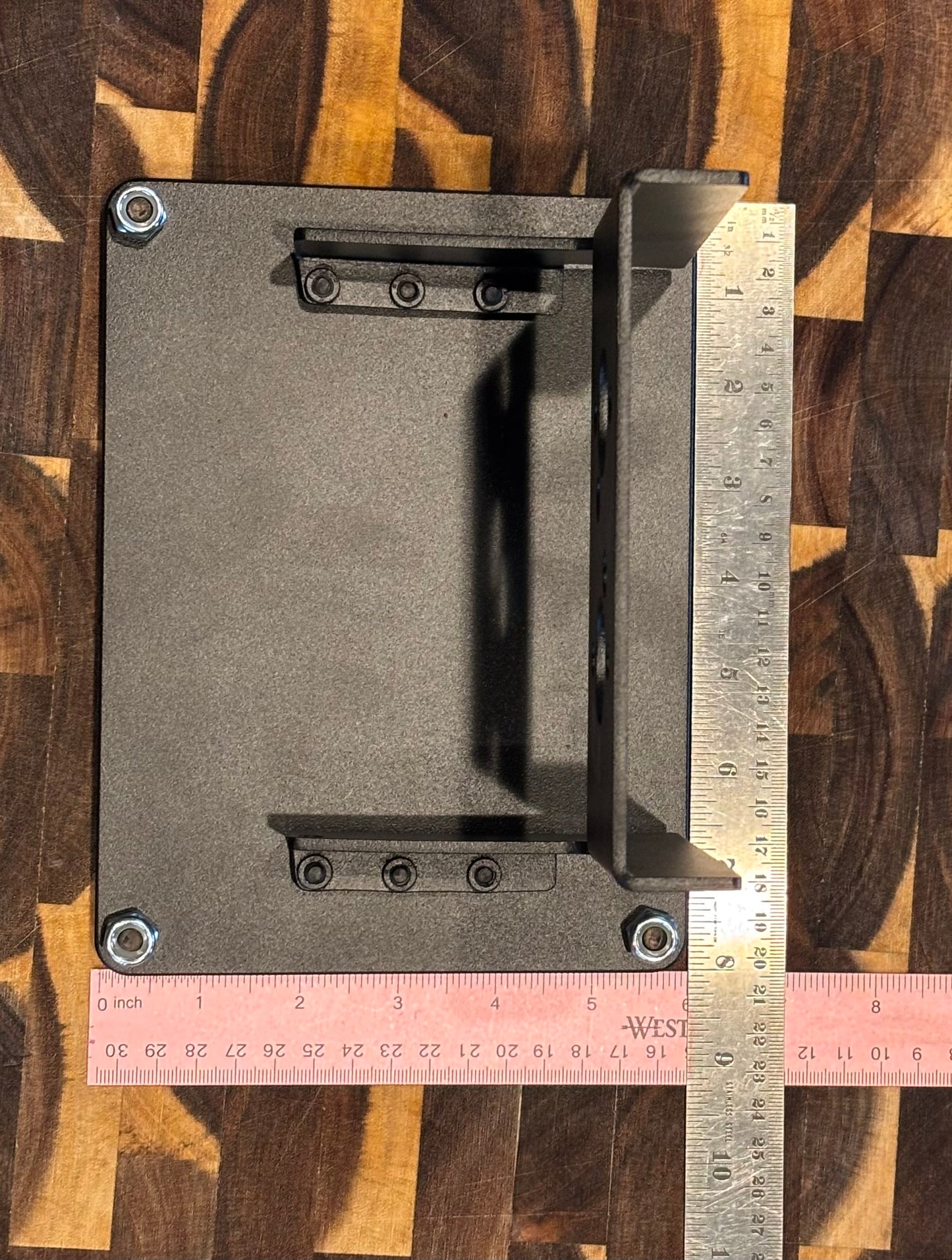 Universal Bracket